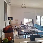 Paramount Gardens D204 * Τερσεφάνου