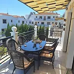 Apartman Paramount Gardens D204 *