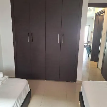 Apartman Paramount Gardens D204 Terszefánu