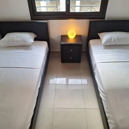 Paramount Gardens D204 *