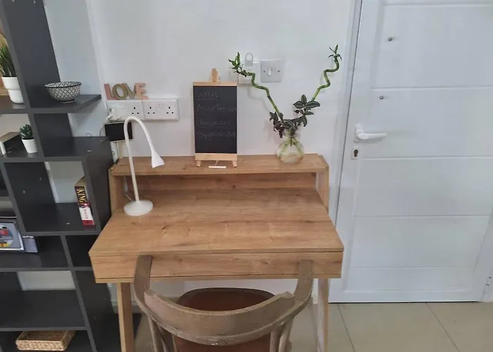 Paramount Gardens D204 Apartmán Tersephanou