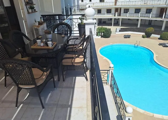 Apartmán Paramount Gardens D204 *