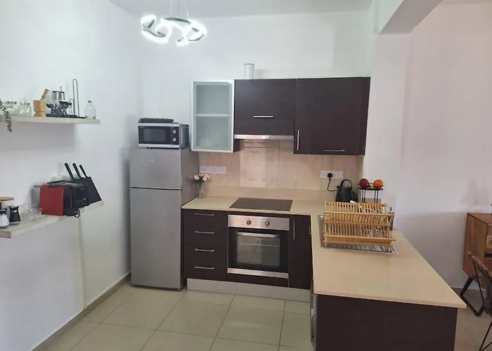 Paramount Gardens D204 * Tersephanou